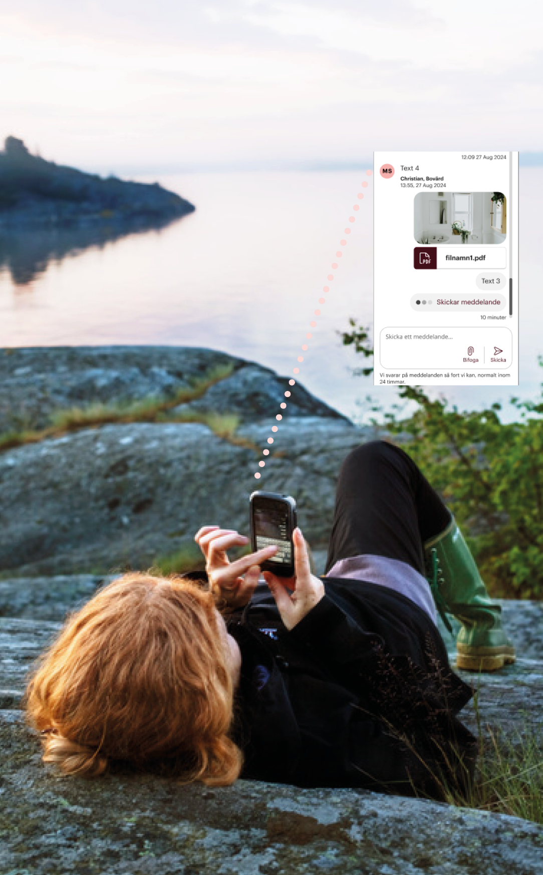 En tjej ligger på en klippa vid havet och gör sina boendeärenden i Mina sidor på mobilen. 